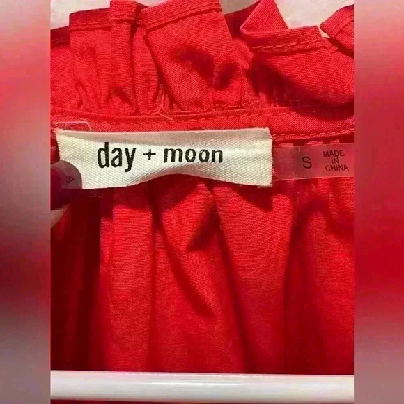 Day + Moon Small red mini dress - Picture 3 of 6